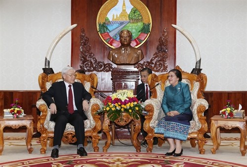 Tổng Bí thư Nguyễn Phú Trọng hội kiến Chủ tịch Quốc hội Lào Pany Yahthotu