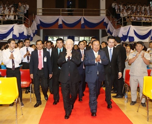 Báo chí Lào đưa tin đậm nét về chuyến thăm của TBT Nguyễn Phú Trọng