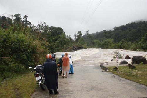 Kon Tum: Hai xã Đăk Ring và Đăk Nên, huyện Kon Plông bị cô lập do mưa lũ
