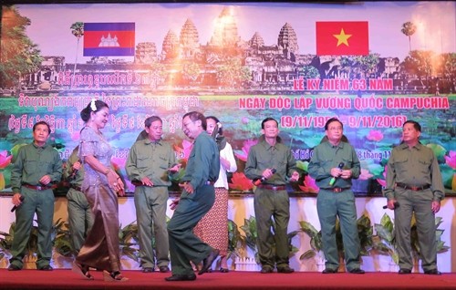 Thành phố Hồ Chí Minh kỷ niệm 63 năm Ngày độc lập Vương quốc Campuchia