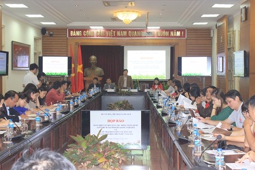 Họp báo giới thiệu Ngày hội văn hoá dân tộc Mông toàn quốc lần thứ II và Tuần "Đại đoàn kết các dân tộc - Di sản văn hoá Việt Nam" năm 2016