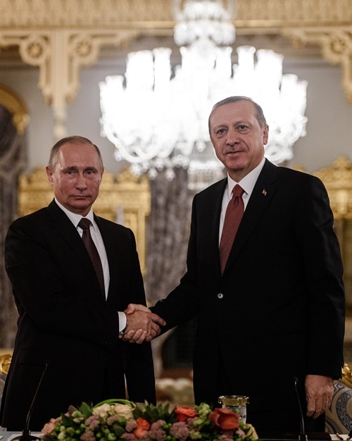 Tổng thống Nga Vladimir Putin và Tổng thống Thổ Nhĩ Kỳ Tayyip điện đàm về tình hình tại Aleppo