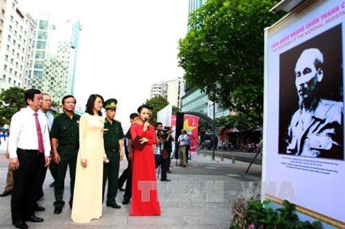Thành phố Hồ Chí Minh: Triển lãm ảnh kỷ niệm 70 năm Ngày Toàn quốc kháng chiến