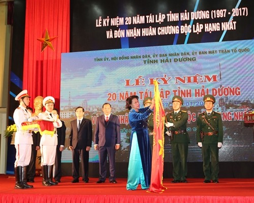 Chủ tịch Quốc hội Nguyễn Thị Kim Ngân dự Lễ kỷ niệm 20 năm tái lập tỉnh Hải Dương