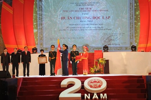 Phó Thủ tướng Vương Đình Huệ dự lễ kỉ niệm 20 năm tái thành lập tỉnh Bắc Kạn