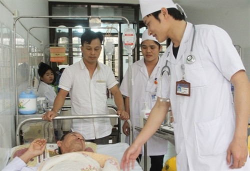 Thừa Thiên - Huế chú trọng chăm sóc sức khỏe người dân vùng biển, đầm phá