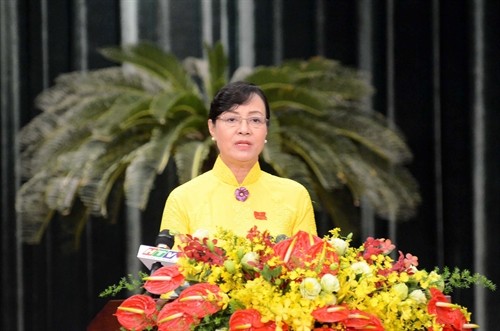 Khai mạc kỳ họp thứ ba HĐND Thành phố Hồ Chí Minh khóa IX: Bàn biện pháp giải quyết các vấn đề bức xúc