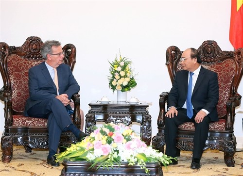 Chủ tịch nước Trần Đại Quang và Thủ tướng Chính phủ Nguyễn Xuân Phúc tiếp khách quốc tế