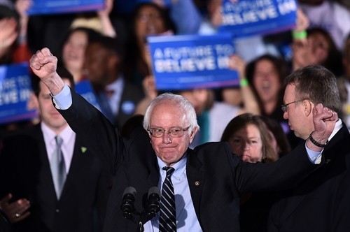 Hai ứng viên D. Trump và B. Sanders giành thắng lợi trong cuộc bầu cử sơ bộ ở New Hampshire 