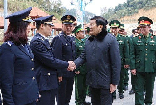 Chủ tịch nước Trương Tấn Sang thăm, làm việc tại Lạng Sơn