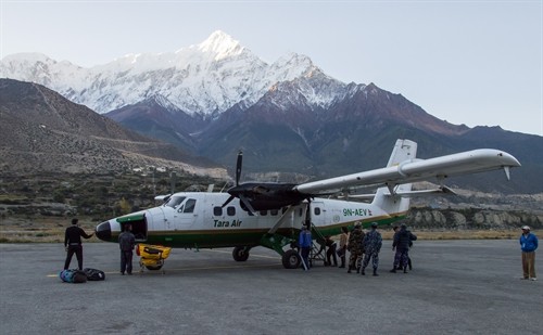 Máy bay mất tích ở Nepal đã rơi tại một khu rừng cách thủ đô Kathmandu khoảng 220 km về phía Tây