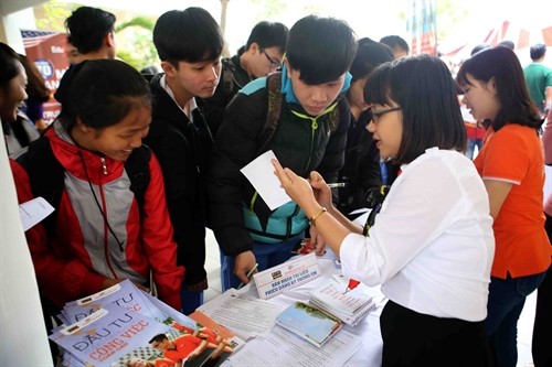 Đà Nẵng: Nhiều học sinh quan tâm đến ngành Công an, Quân đội