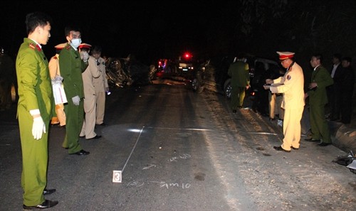 Tai nạn giao thông nghiêm trọng trên tuyến Quốc lộ 2 Hà Giang-Tuyên Quang làm 4 người chết tại chỗ, 3 người bị thương