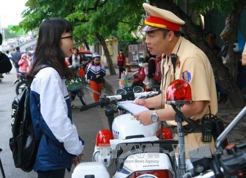 Hà Nội: Phạt nặng học sinh vi phạm luật giao thông
