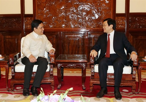 Chủ tịch nước Trương Tấn Sang tiếp các Đại sứ trình quốc thư 