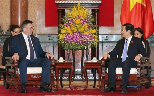 Chủ tịch nước Trương Tấn Sang tiếp Thống đốc tỉnh Primorie, Liêng bang Nga
