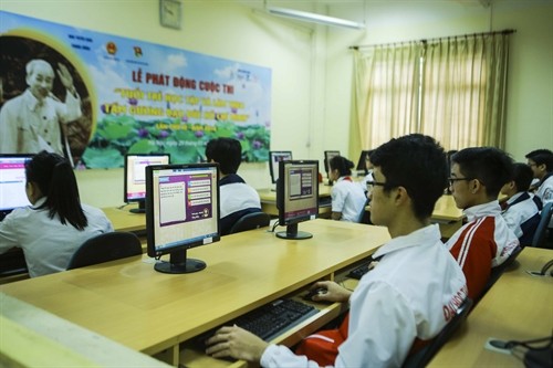 Thi trực tuyến “Tuổi trẻ học tập và làm theo tấm gương đạo đức Hồ Chí Minh” lần thứ III