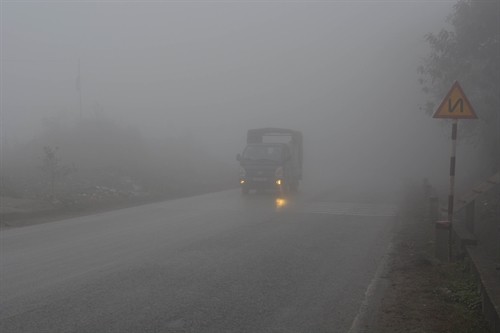 Bắc Bộ có sương mù, khu vực Nam Bộ khô nóng 