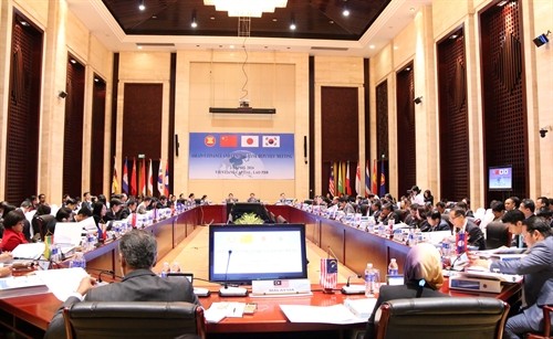 Hội nghị Thứ trưởng Tài chính và Phó Thống đốc Ngân hàng Trung ương ASEAN + 3