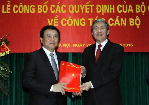 Giáo sư, Tiến sỹ Nguyễn Xuân Thắng giữ chức vụ Giám đốc Học viện Chính trị Quốc gia Hồ Chí Minh