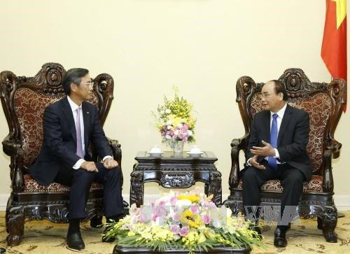 Thủ tướng Nguyễn Xuân Phúc tiếp lãnh đạo Ngân hàng Nhật Bản