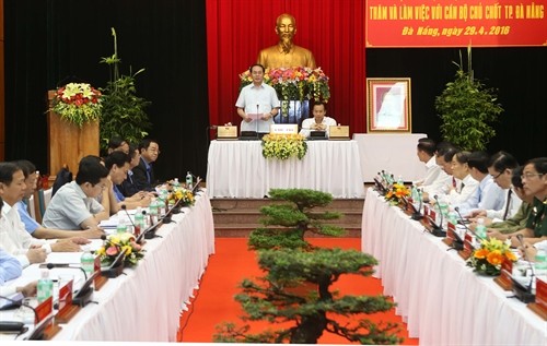 Chủ tịch nước Trần Đại Quang làm việc với lãnh đạo chủ chốt thành phố Đà Nẵng