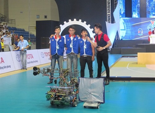 Khai mạc vòng chung kết Robocon toàn quốc năm 2016