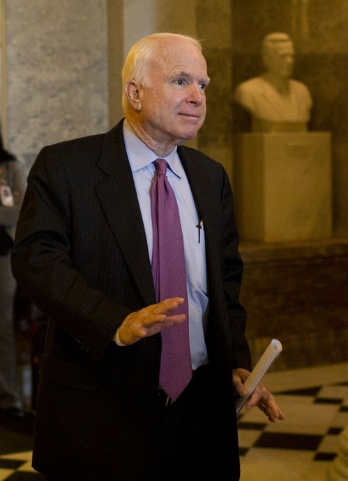 Thượng nghị sĩ J. McCain trả lời phỏng vấn TTXVN về chuyến thăm của Tổng thống Hoa Kỳ B. Obama