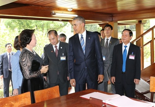 Chủ tịch Quốc hội Nguyễn Thị Kim Ngân gặp Tổng thống Hoa Kỳ Barack Obama