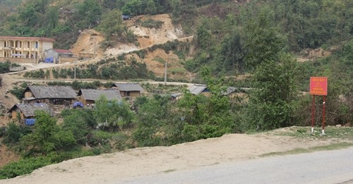 Cần sớm ổn định cuộc sống người dân vùng nguy cơ sạt lở cao ở xã Tung Qua Lìn, Lai Châu
