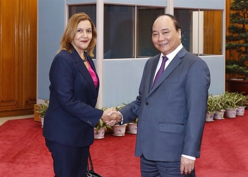 Thủ tướng Nguyễn Xuân Phúc tiếp khách quốc tế