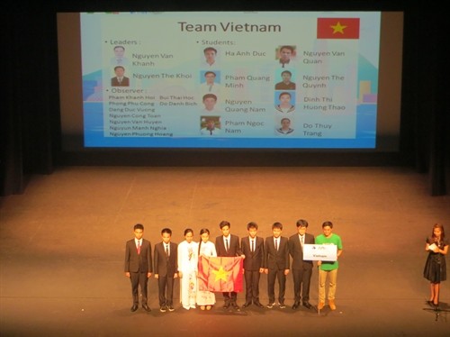 Cả 8 học sinh Việt Nam tham dự Olympic Vật lý châu Á năm 2016 đều đạt giải