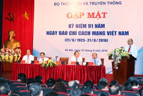 Thủ tướng Nguyễn Xuân Phúc : Báo chí cần liên tục đổi mới, sáng tạo đáp ứng yêu cầu và đòi hỏi của nhân dân
