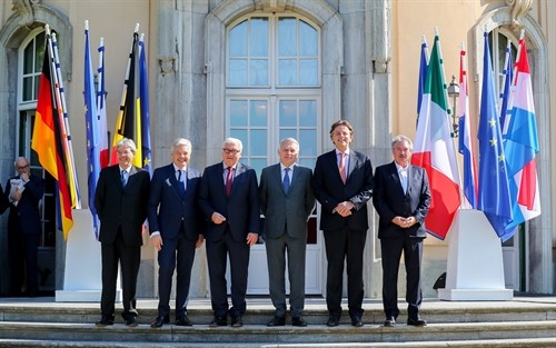 Ngoại trưởng 6 nước sáng lập EU họp khẩn cấp