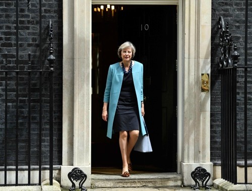 Hôm nay, bà Theresa May trở thành Thủ tướng Anh
