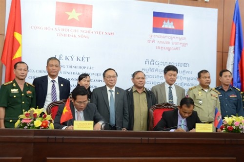 Lễ ký kết chương trình hợp tác giữa tỉnh Đắk Nông và tỉnh Mondulkiri, Campuchia