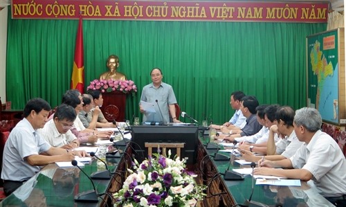 Thủ tướng Nguyễn Xuân Phúc: Nam Định cần tập trung toàn lực để khôi phục sản xuất sau bão