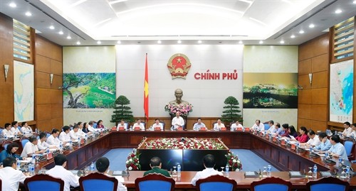 Thủ tướng Nguyễn Xuân Phúc: Đưa “hơi thở cuộc sống” vào hoạt động của Công đoàn các cấp