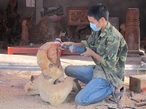 Ninh Bình: Làm giàu từ đam mê nghệ thuật điêu khắc