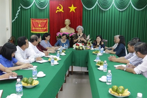 Ủng hộ bà Trần Tố Nga trong cuộc đấu tranh vì nạn nhân chất độc da cam Việt Nam