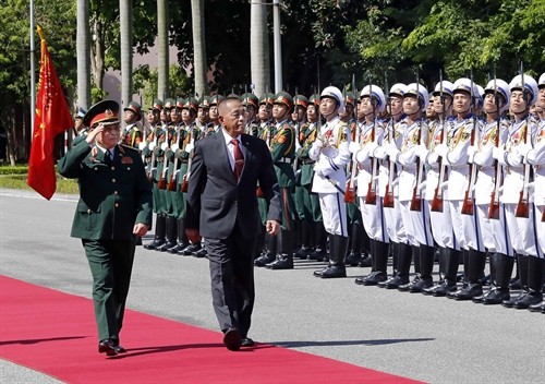 Bộ trưởng Bộ Quốc phòng nước Cộng hòa Indonesia thăm chính thức Việt Nam
