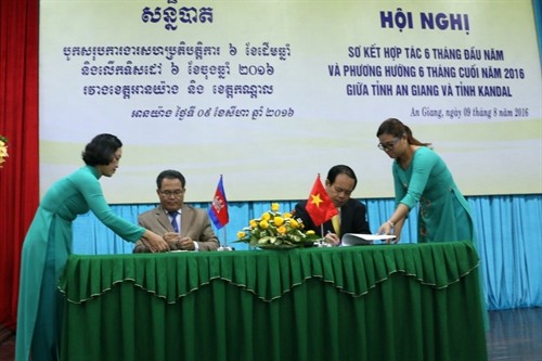 Xây dựng đường biên giới Việt Nam–Campuchia hòa bình, hữu nghị, cùng phát triển