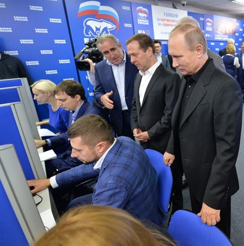 Kết quả sơ bộ bầu cử Đuma Quốc gia Nga: Đảng cầm quyền giành được 51% phiếu bầu