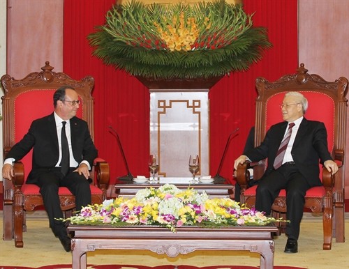 Tổng Bí thư Nguyễn Phú Trọng tiếp Tổng thống Pháp Francois Hollande