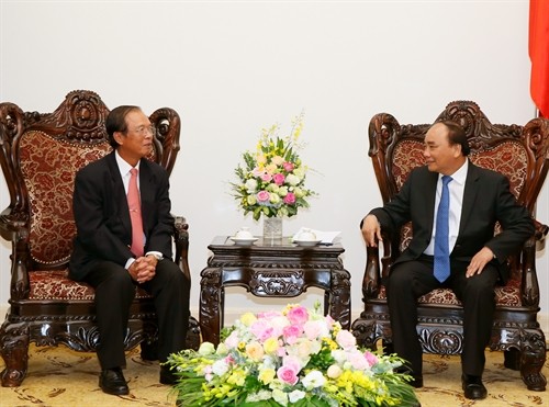 Thủ tướng Nguyễn Xuân Phúc tiếp Bộ trưởng Bưu chính Viễn thông Cam-pu-chia