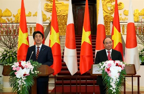 Thủ tướng Nguyễn Xuân Phúc hội đàm với Thủ tướng Nhật Bản Shinzo Abe