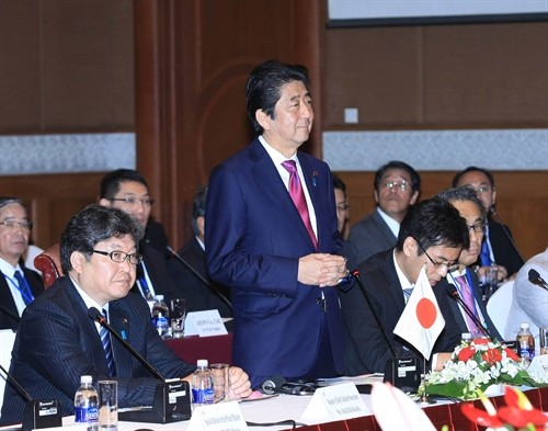 Tổng hợp chuyến thăm chính thức Việt Nam của Thủ tướng Nhật Bản Shinzo Abe và Phu nhân