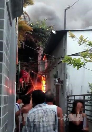 Lại cháy ở Thành phố Hồ Chí Minh, 1 người tử vong