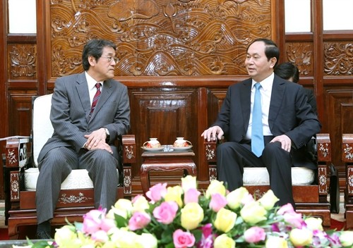 Chủ tịch nước Trần Đại Quang tiếp Đại sứ Nhật Bản đến chào xã giao