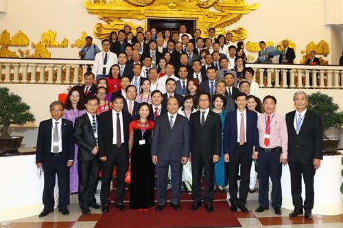 越南政府总理阮春福：企业将继续受政府推崇和保护